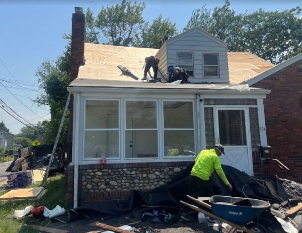 Roofing in Newark, NJ (1)